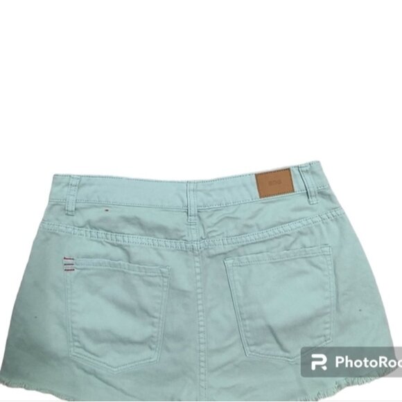 BDG Urban Outfitters High Rise Dree Cheeky Denim Shorts Women's Size 29 - Picture 6 of 10